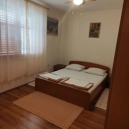 Marijela Apartment *